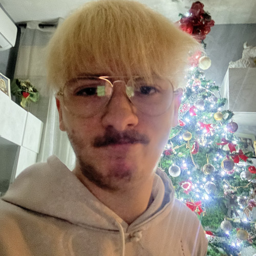 Alex V. profile photo