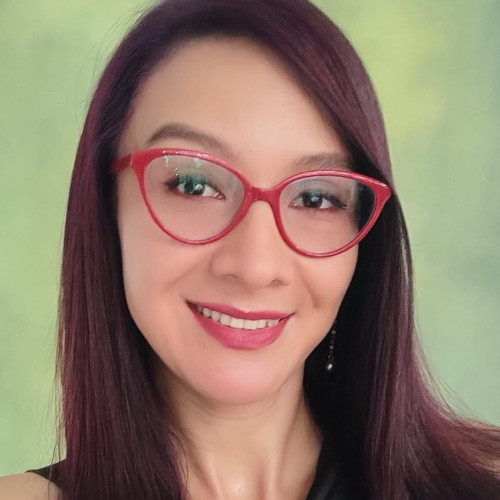 VIVIAN C. profile photo