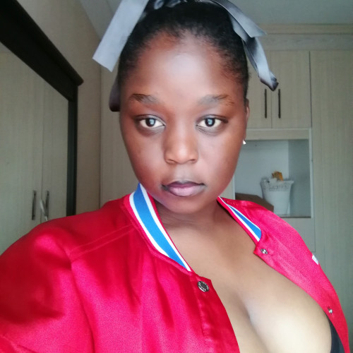 Coco M. profile photo