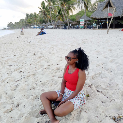 Anah m. profile photo
