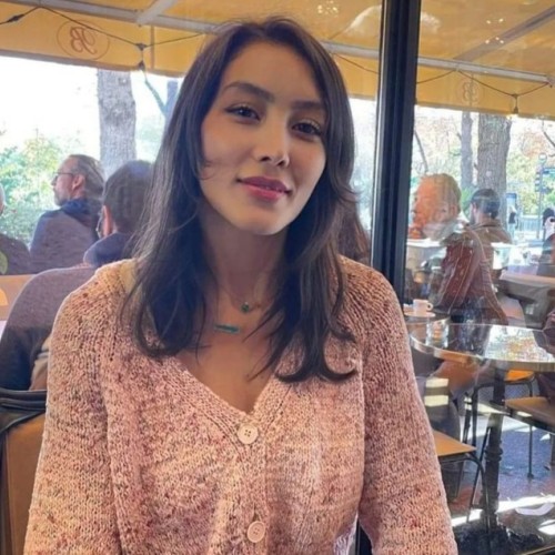 Sara E.