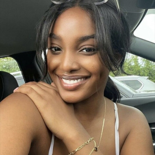 Mimi A.