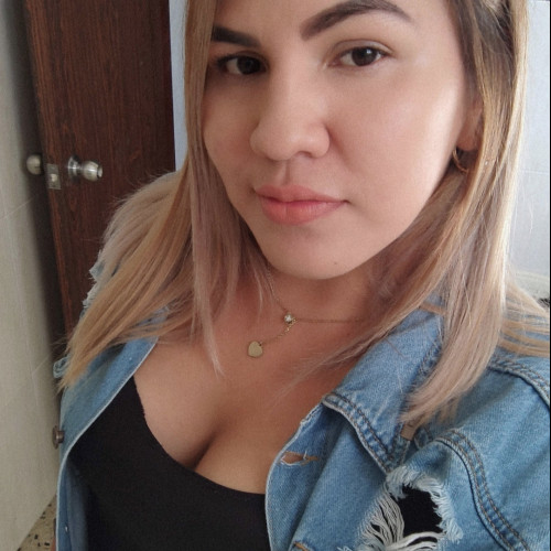 Denisa G. profile photo