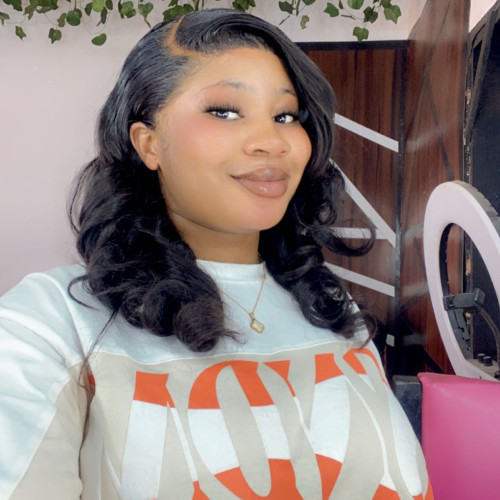 Melody  R. profile photo