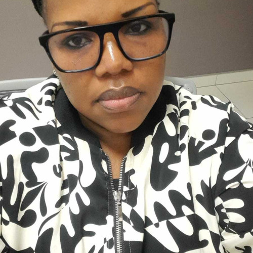 Desiree Lerato Leballo L. profile photo