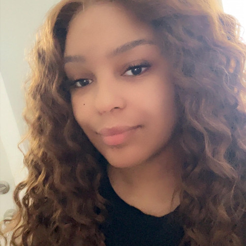 Lae M. profile photo