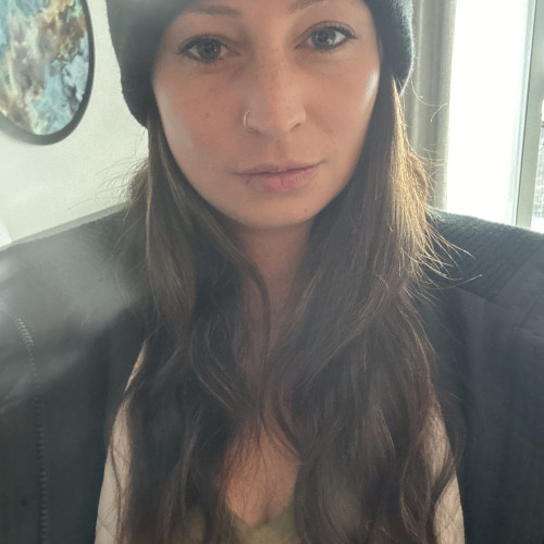  Harlie R. profile photo