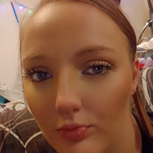  holly m. profile photo