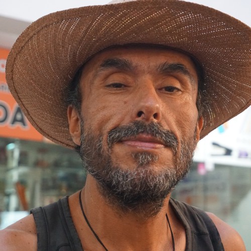 Mauricio B.