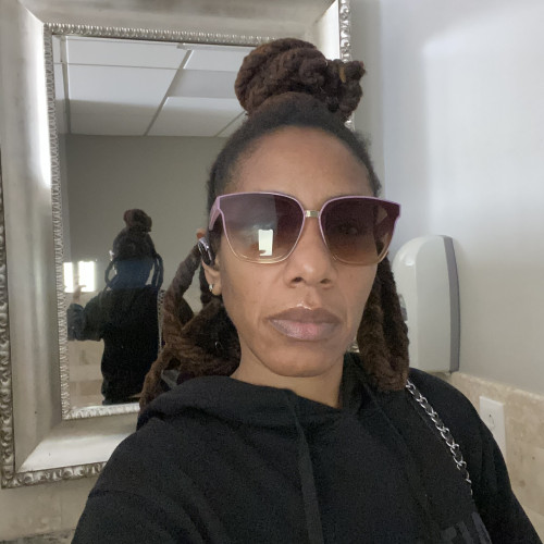 Eva W. profile photo