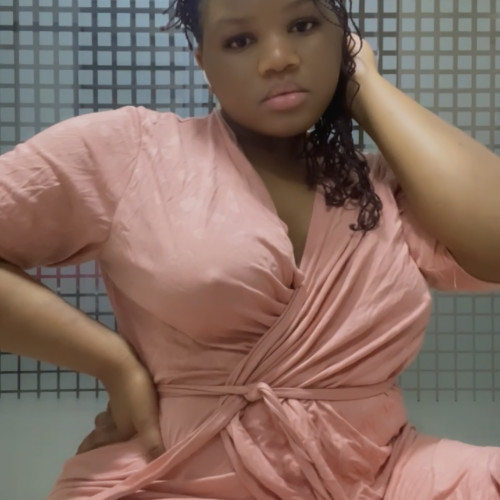 Lulu Y. profile photo