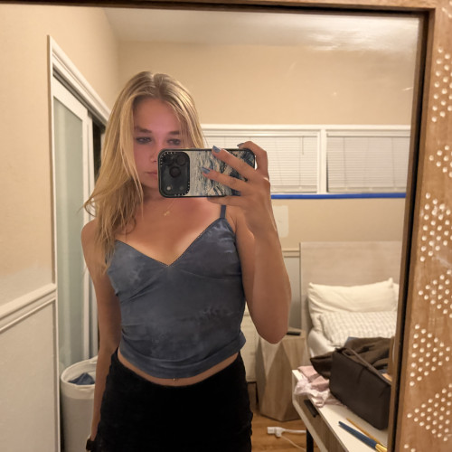 Nicolette P. profile photo
