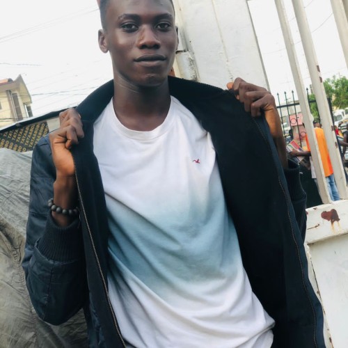 Abayomi  F. profile photo