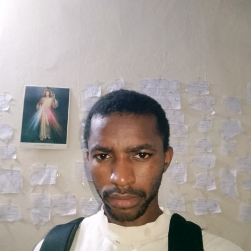Onyi E.