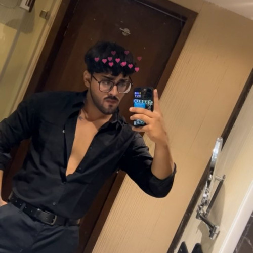 NAUNIDH G.