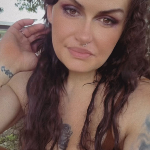 andrea b. profile photo