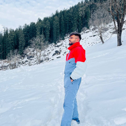 Dhruv M. profile photo