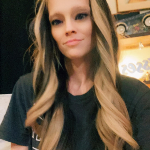Christy B. profile photo