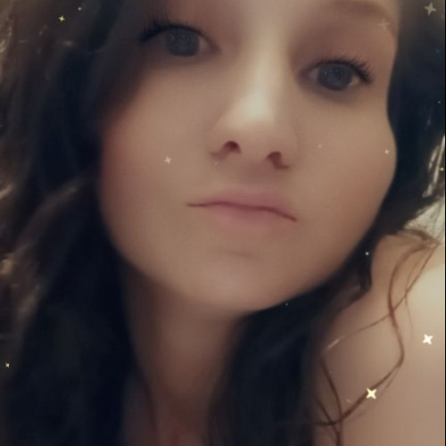 Claudia T. profile photo