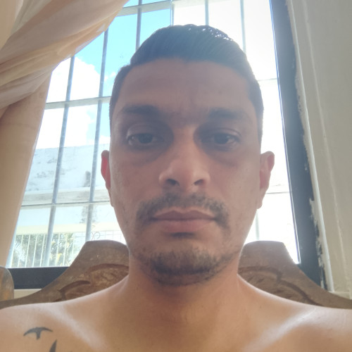 Yozmar  T. profile photo