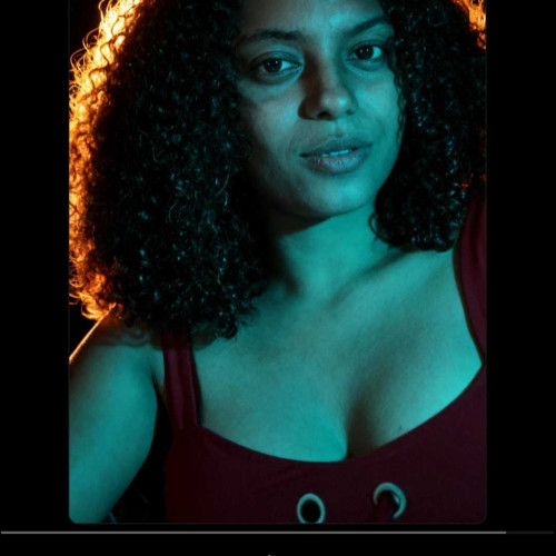 Naely s. profile photo