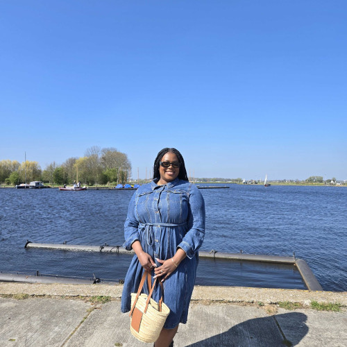 Aisha E.