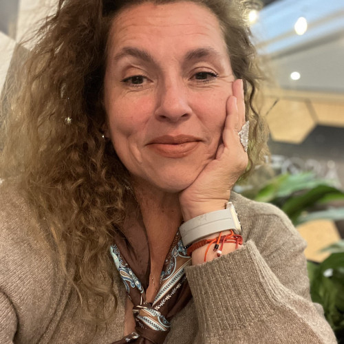 elizabeth b. profile photo