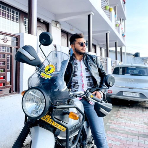 Udit S.