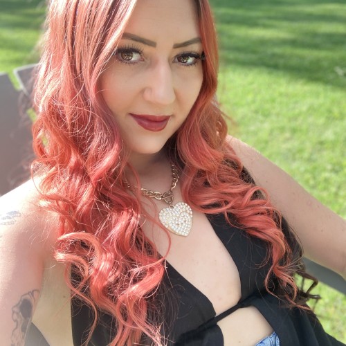 Amber G.