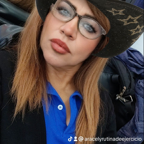 Aracely v. profile photo