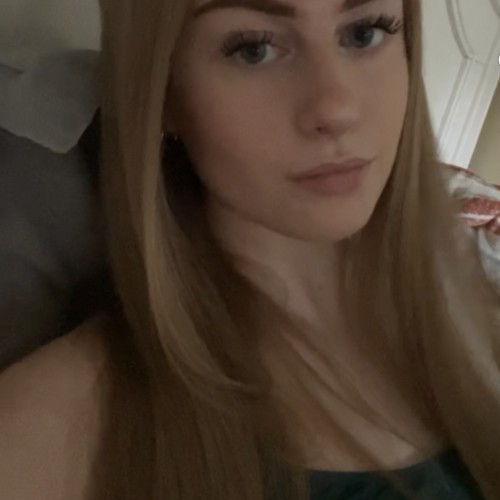 Ashlyn B.