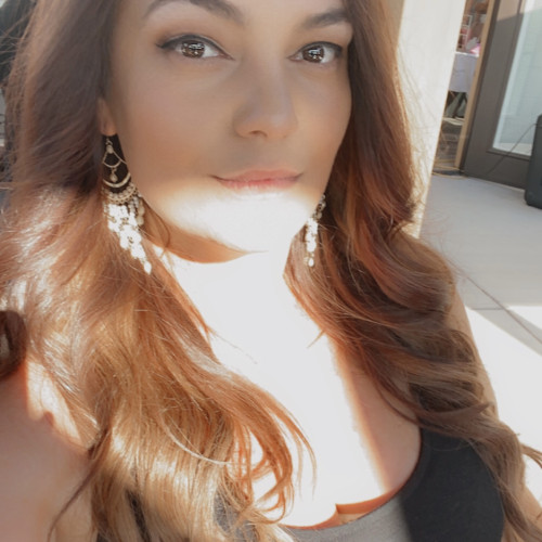 Kella V.