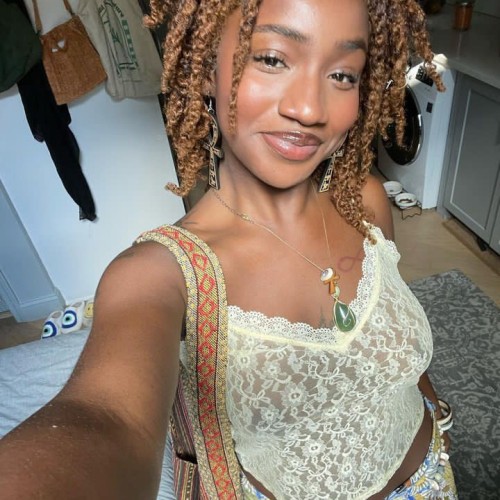Akeelah E.