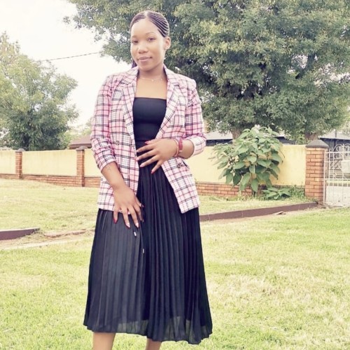 Zinhle N.