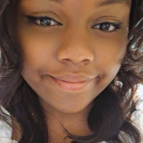 Maya M. profile photo