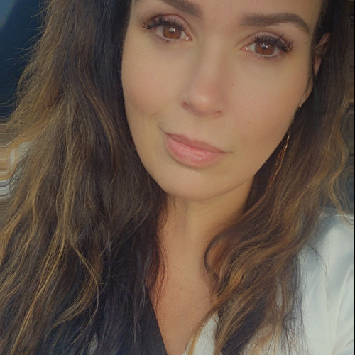 Dee S. profile photo