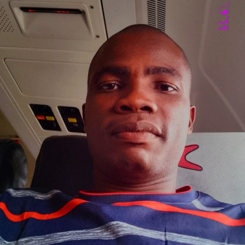 Meconboi  O. profile photo