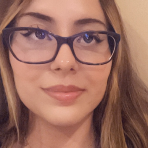 Kenza L.
