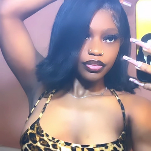 riah r. profile photo