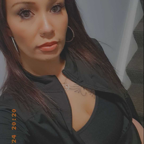 Amber B.