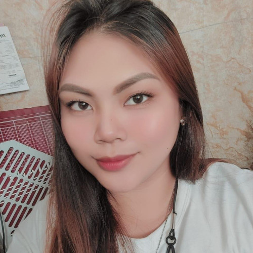 Maria Cristina B. profile photo