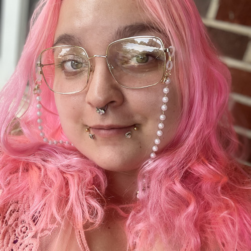 Freya M. profile photo
