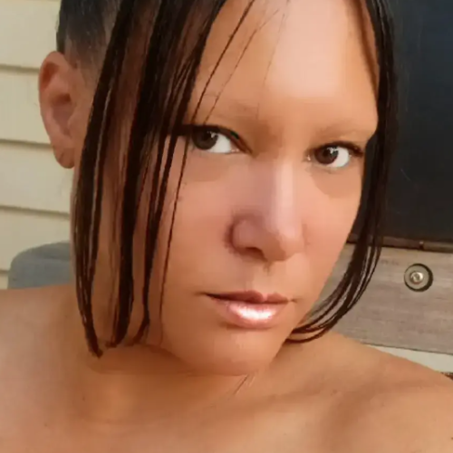 JGlo D. profile photo