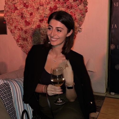 Arevik M. profile photo