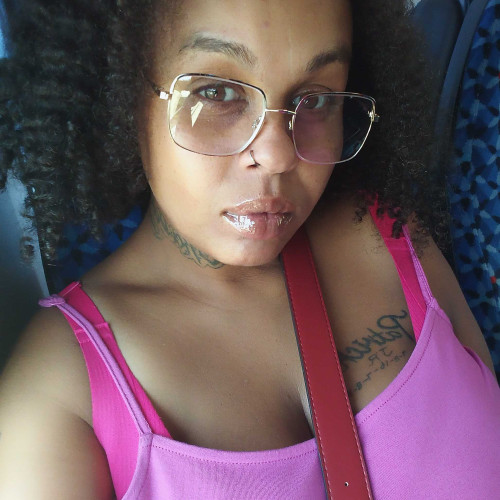 Vanessa m. profile photo