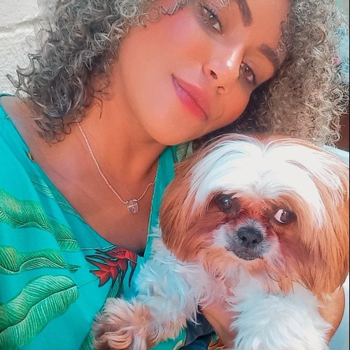 Thais P. profile photo