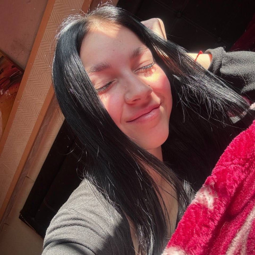 Lia C. profile photo