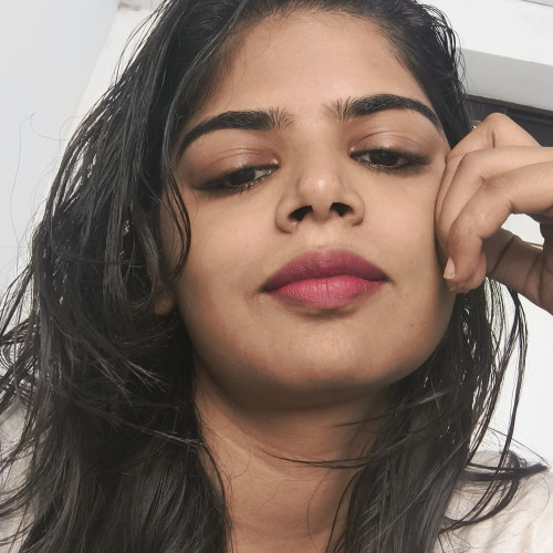 Rhea S. profile photo