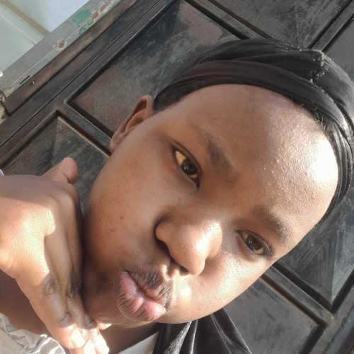 linet m. profile photo