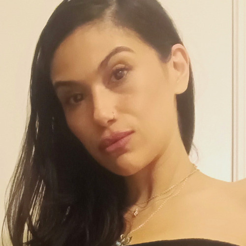 Jasmin M.